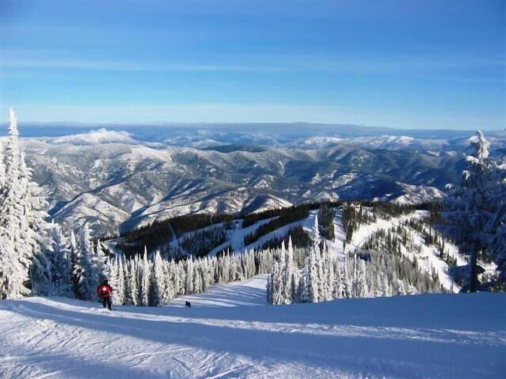 Silver Mountain Lodging - photo 29