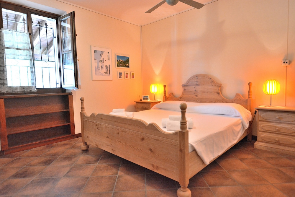 Apartment With Pool Ai Pignoi 1st floor — Garda — photo 4
