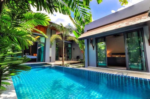 Villa Casablanca — 4-Star Luxury Hotel in Rawai, Thailand