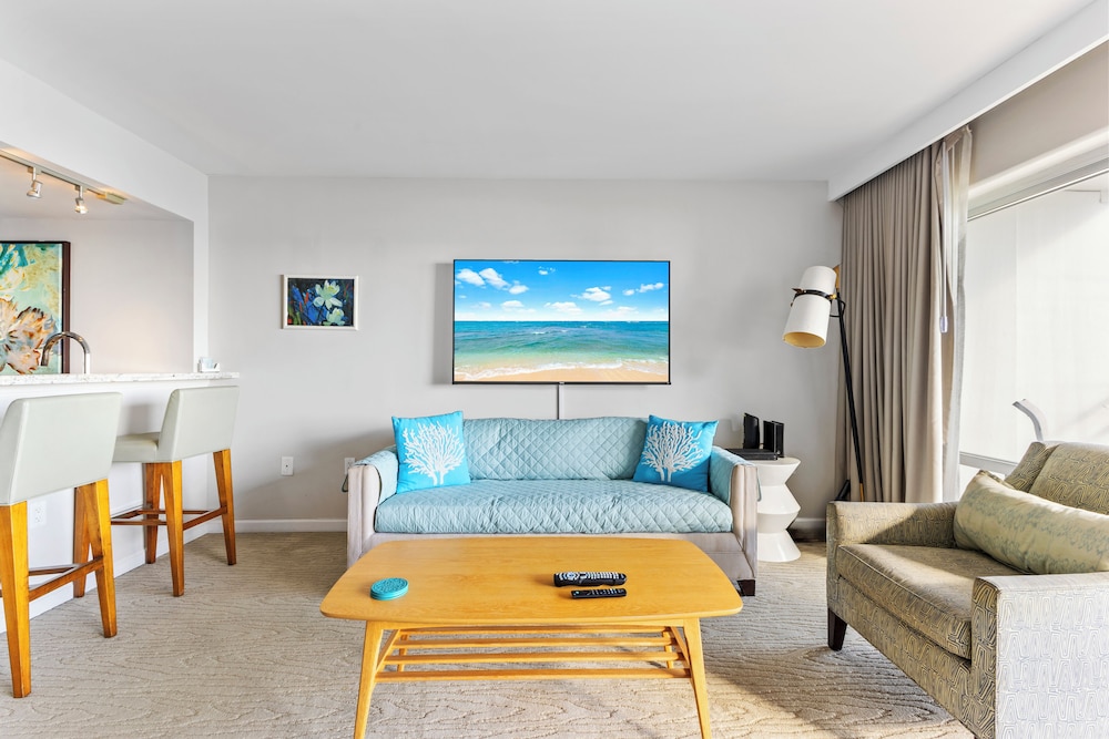 Ilikai Hotel Studio - photo 21