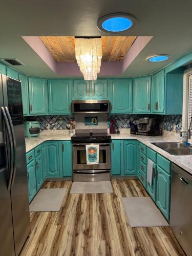 Musical Mermaid Den in Vero Beach, United States