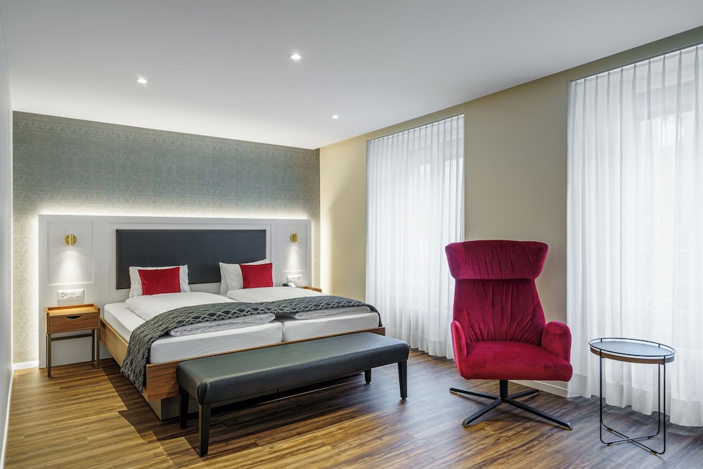 Hotel Du Nord — 4-Star Luxury Hotel in Interlaken, Switzerland
