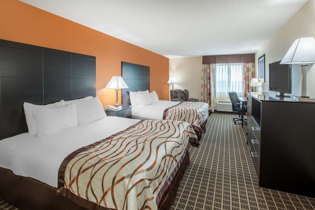 Baymont by Wyndham South Haven - photo 9