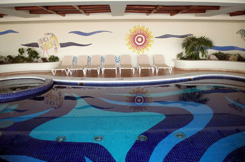 Private pool