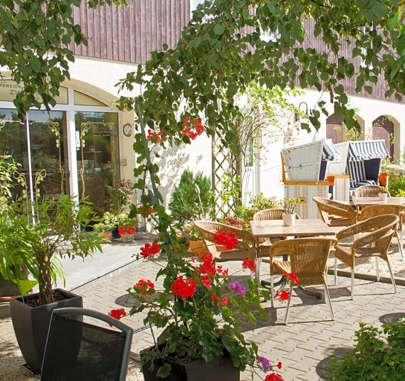 Hotel Zwei Linden pet-friendly hotel Ottendorf-Okrilla
