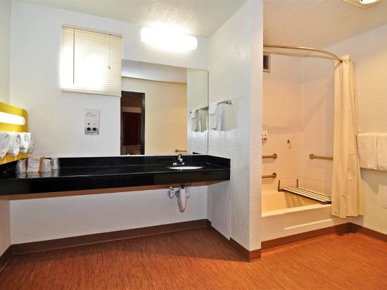 Travelodge Willows - photo 11