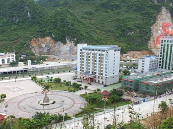 Hengsheng Hotel — hotel in Fengshan