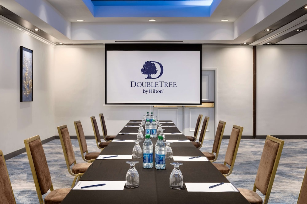 DoubleTree by Hilton San Francisco South Airport Blvd - photo 63