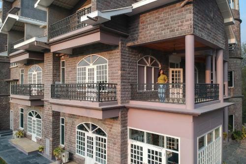 StayVista at The Mansion A Castle like Luxuriant Villa — 4-Star Luxury Hotel in Kasauli, India