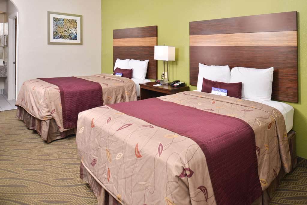 Americas Best Value Inn & Suites Houston Downtown - photo 10