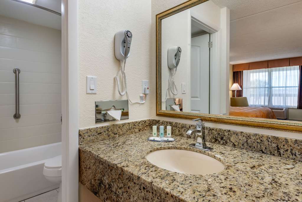 Quality Inn & Suites Palatka Riverfront - photo 14