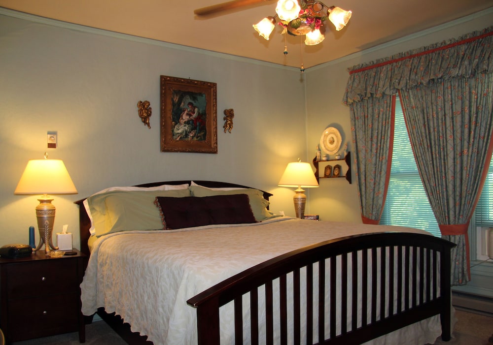 J. Paule's Fenn Inn - photo 27