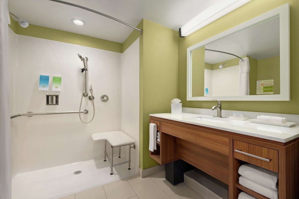 Home2 Suites by Hilton Woodbridge Potomac Mills - photo 25
