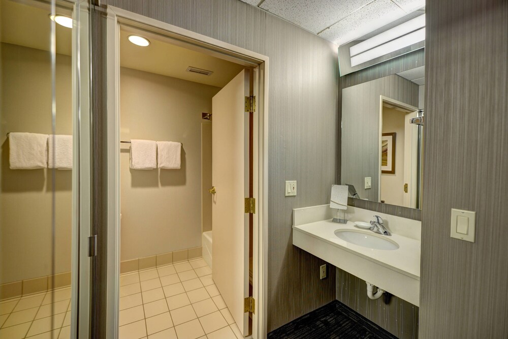 Courtyard by Marriott Wausau - photo 7