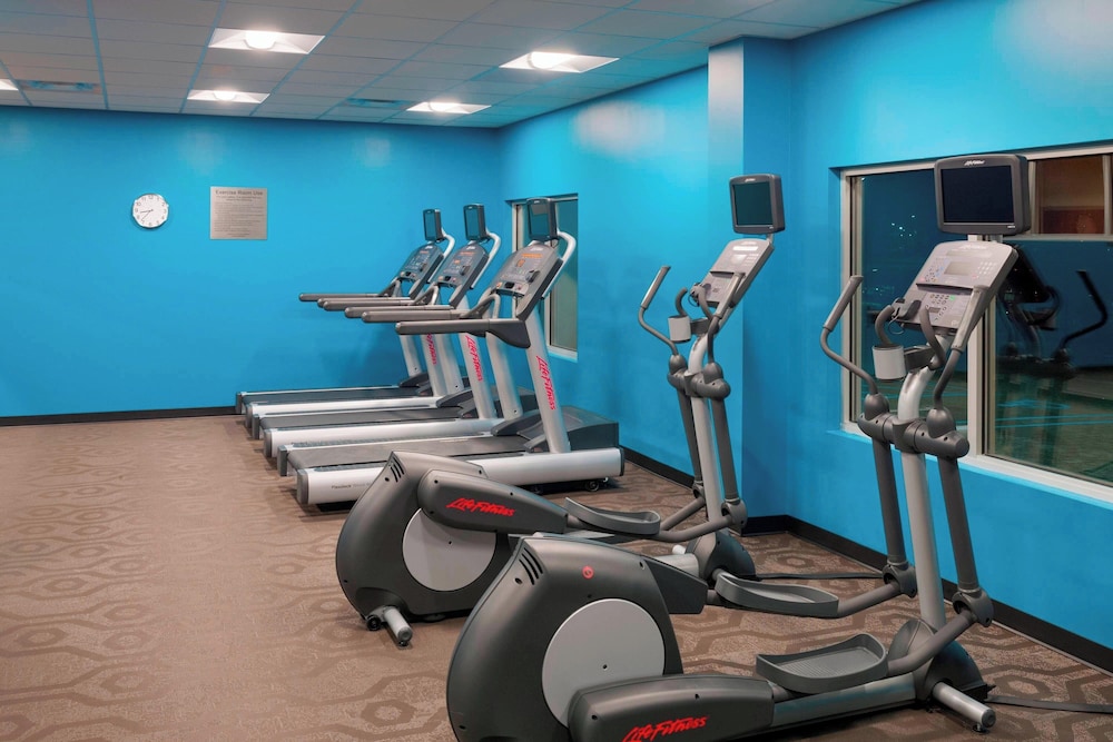 Fairfield Inn & Suites by Marriott Paramus - photo 27