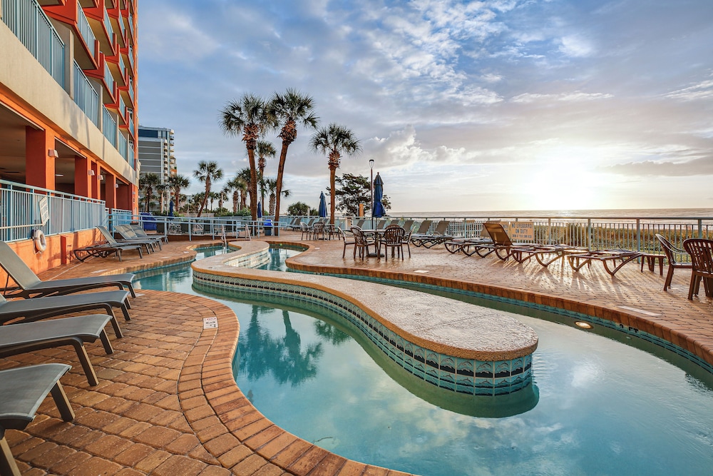Myrtle Beach Retreat Steps to Ocean and Pier — 4-Star Luxury Hotel in Myrtle Beach, United States