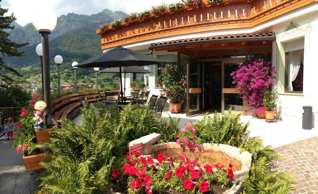 Hotel Castel Mani — hotel in San Lorenzo In Banale