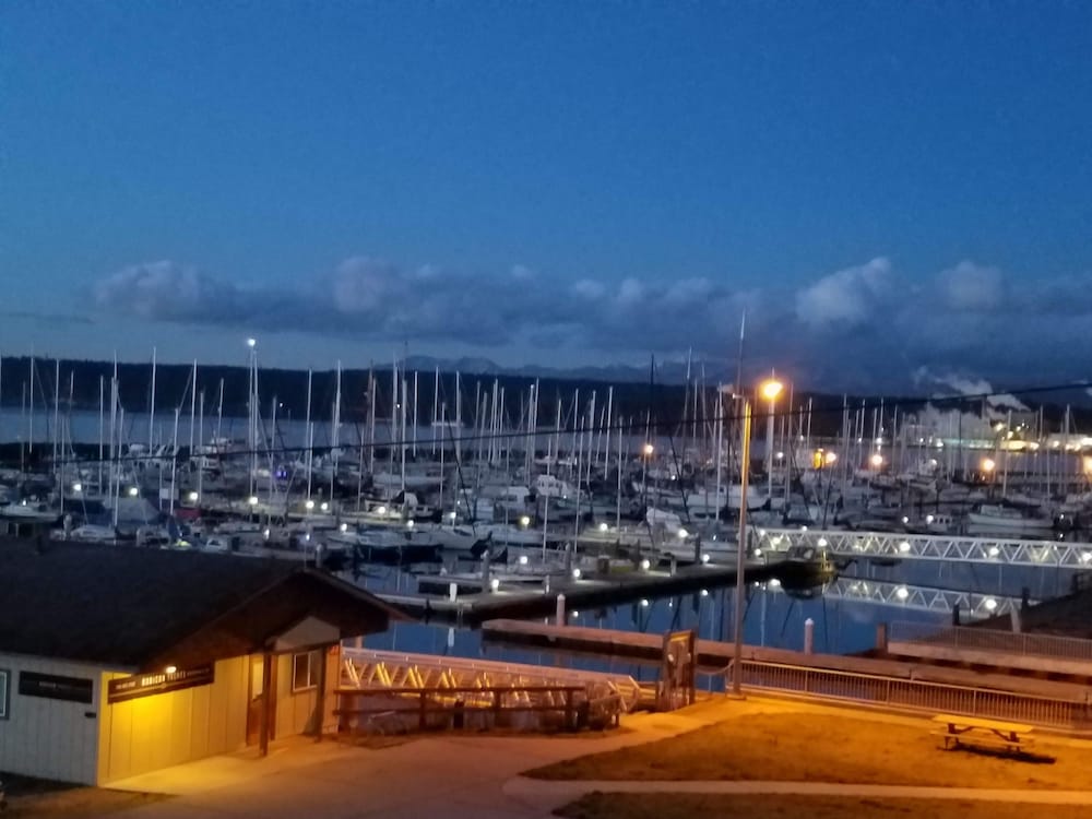 Harborside Inn - photo 28