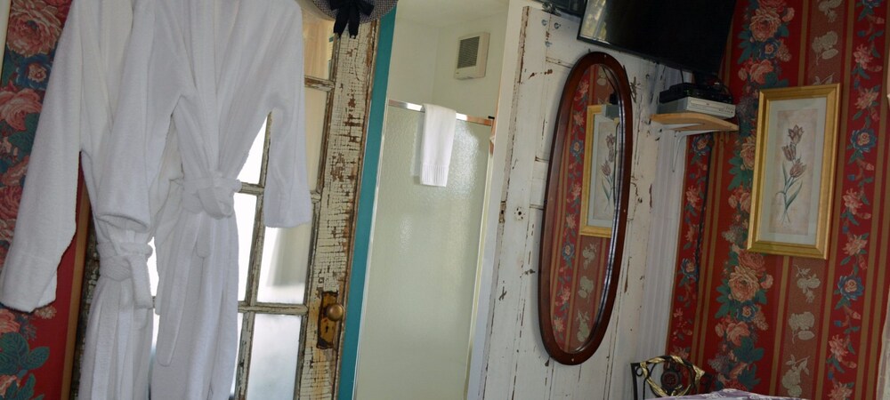 Inn Victoria - photo 14
