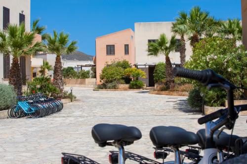 Elimi Favignana Apartments Residence in città — 4-Star Luxury Hotel in Favignana, Italy