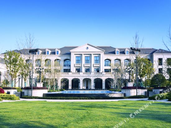 Azure Reserve Deqing in Deqing, People's Republic of China