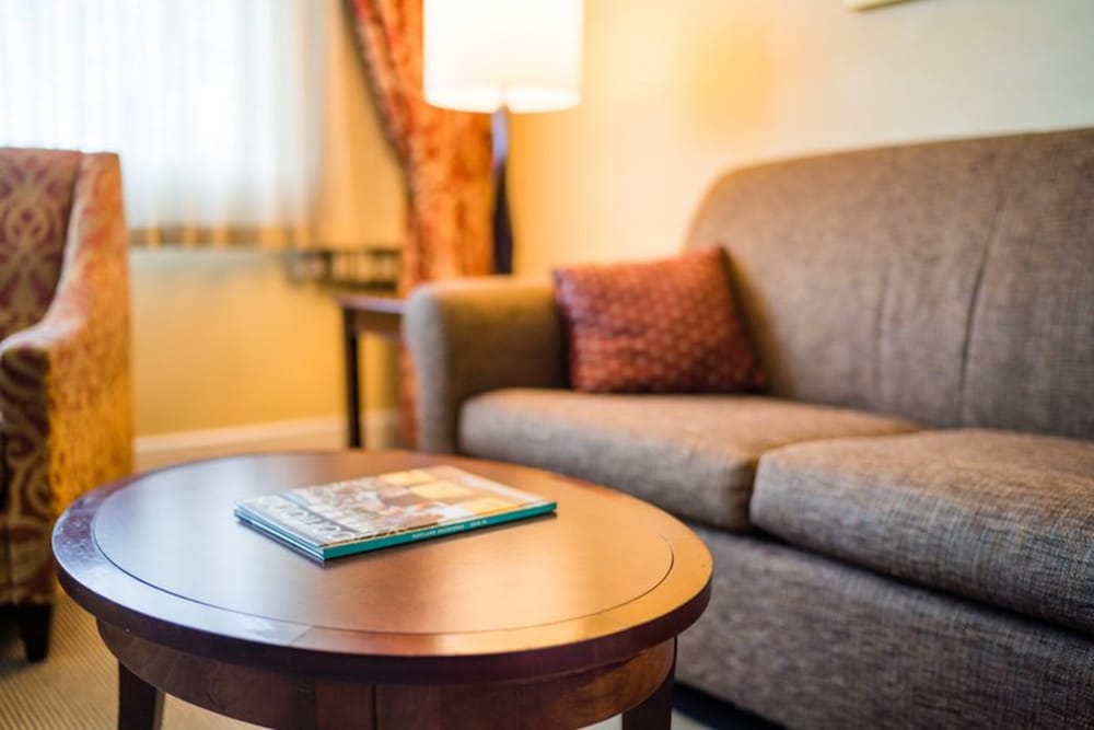 Park Lane Suites and Inn - photo 21