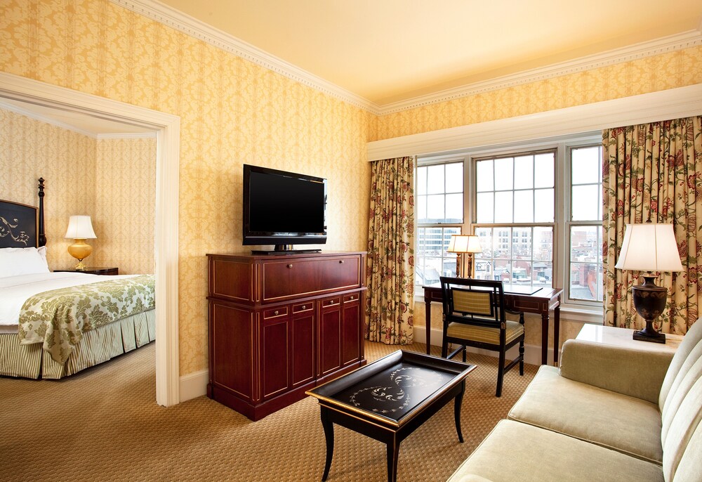 The Fairfax at Embassy Row - photo 18