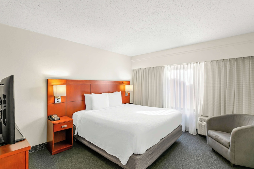 Sonesta Select Greenbelt College Park - photo 18