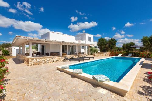 Villa Maier by Perle di Puglia — 4-Star Luxury Hotel in Manduria, Italy