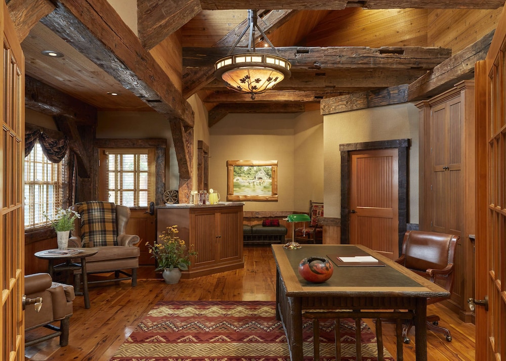 The Chatwal Lodge - photo 3