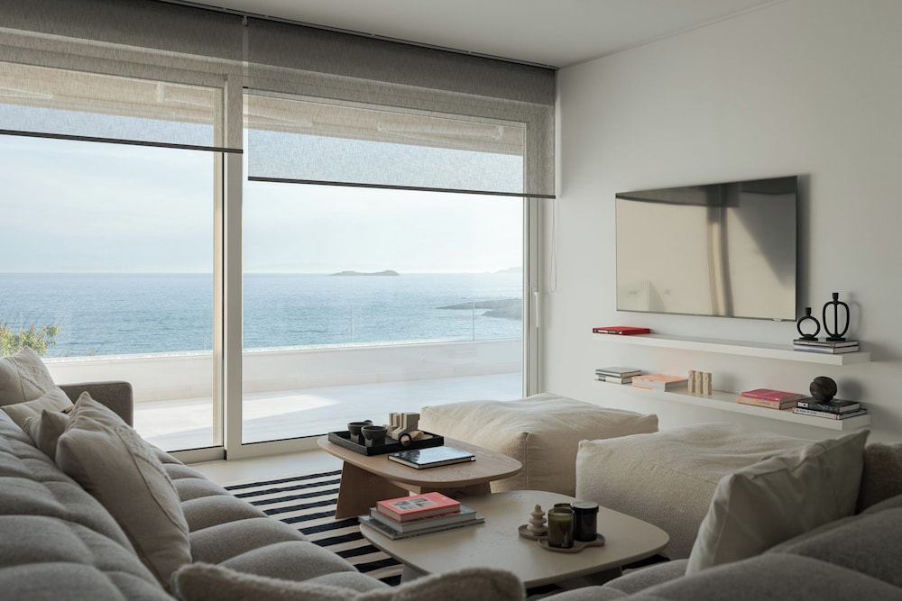 Casa Amalia — 4-Star Luxury Hotel in Athens, Greece