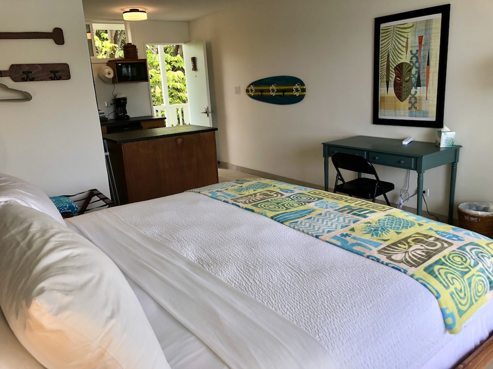 Kona Tiki Hotel - photo 10