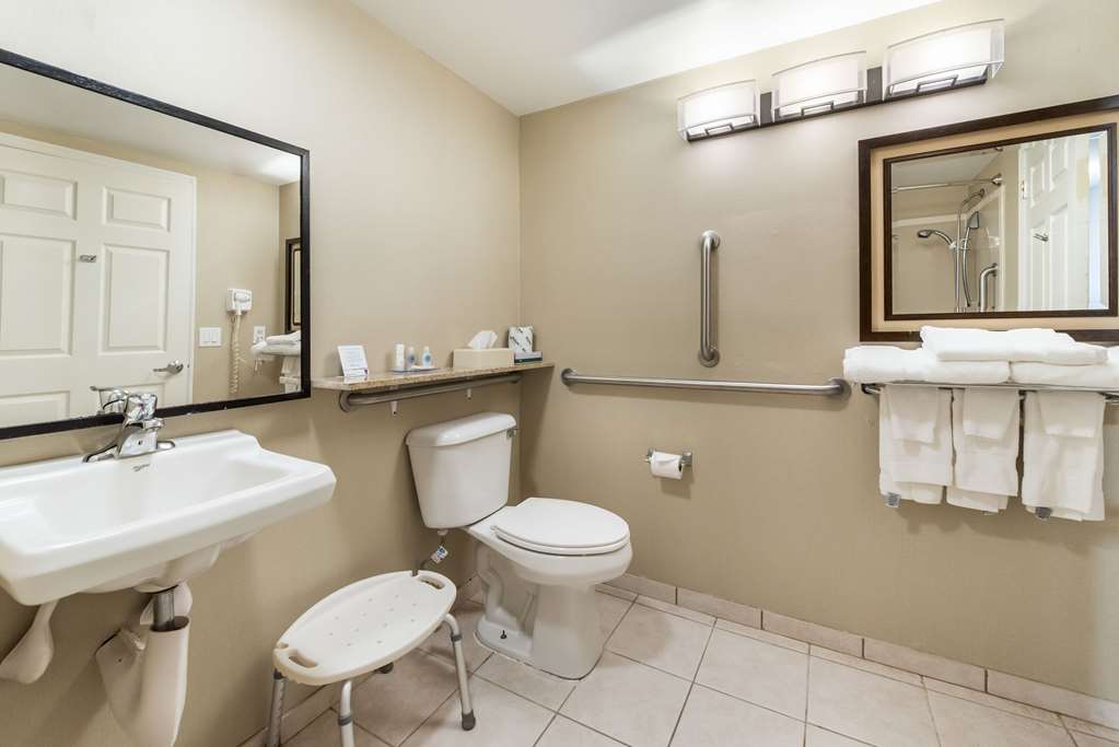 Comfort Suites Atlantic City North - photo 19