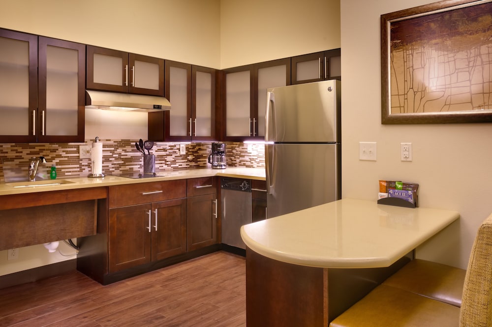 Staybridge Suites Cheyenne by IHG - photo 15