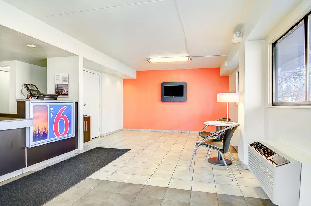 Motel6 Springfield MO North - photo 26