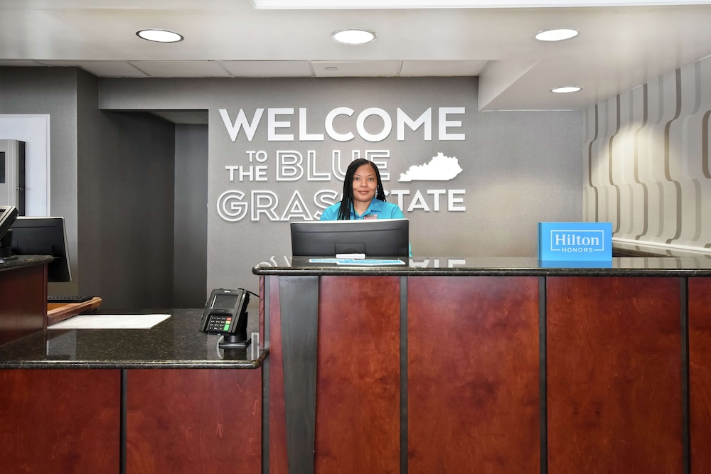 Hampton Inn I 75 Lexington Hamburg Area - photo 3