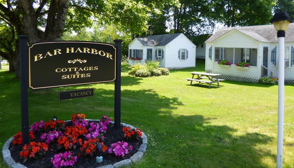 Bar Harbor Cottages & Suites - photo 10