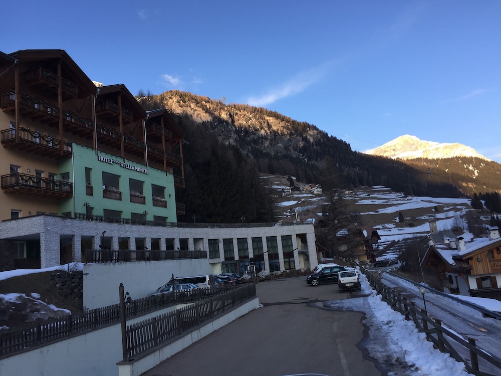 Hotel Stella Montis in Campitello Di Fassa, Italy