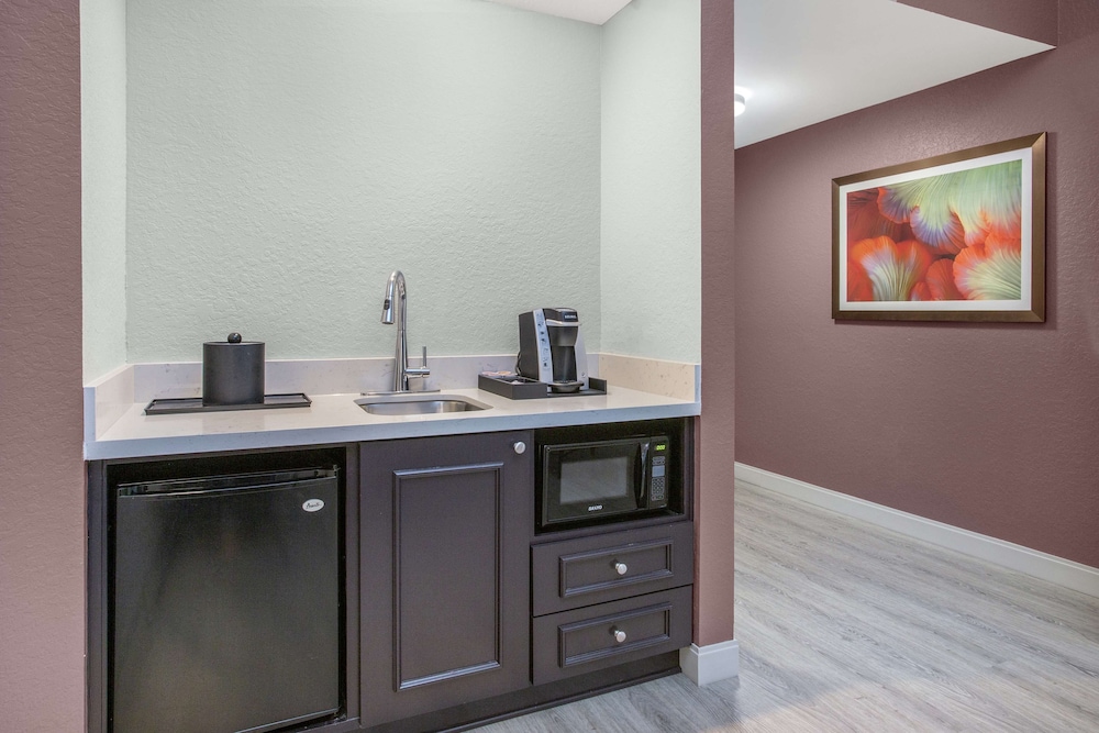 Hilton Garden Inn Palm Beach Gardens - photo 26