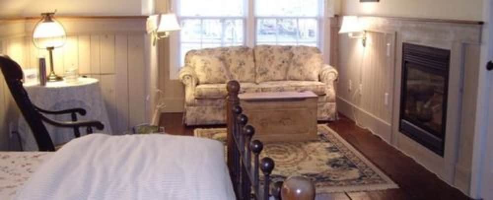 Isaiah Jones Homestead Bed & Breakfast - photo 19