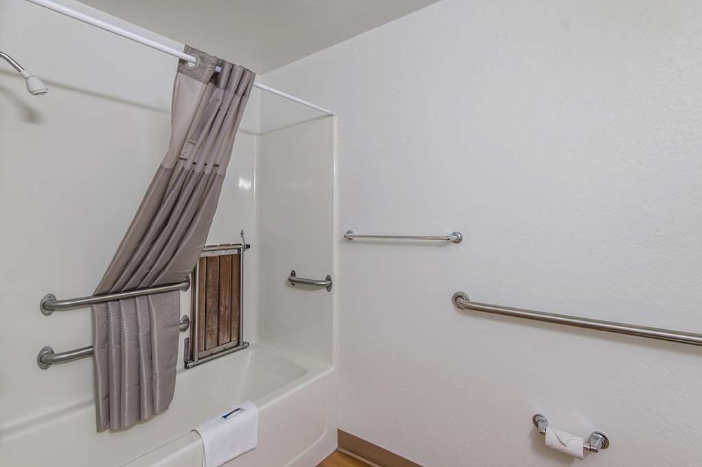 Motel 6 Junction City KS - photo 24