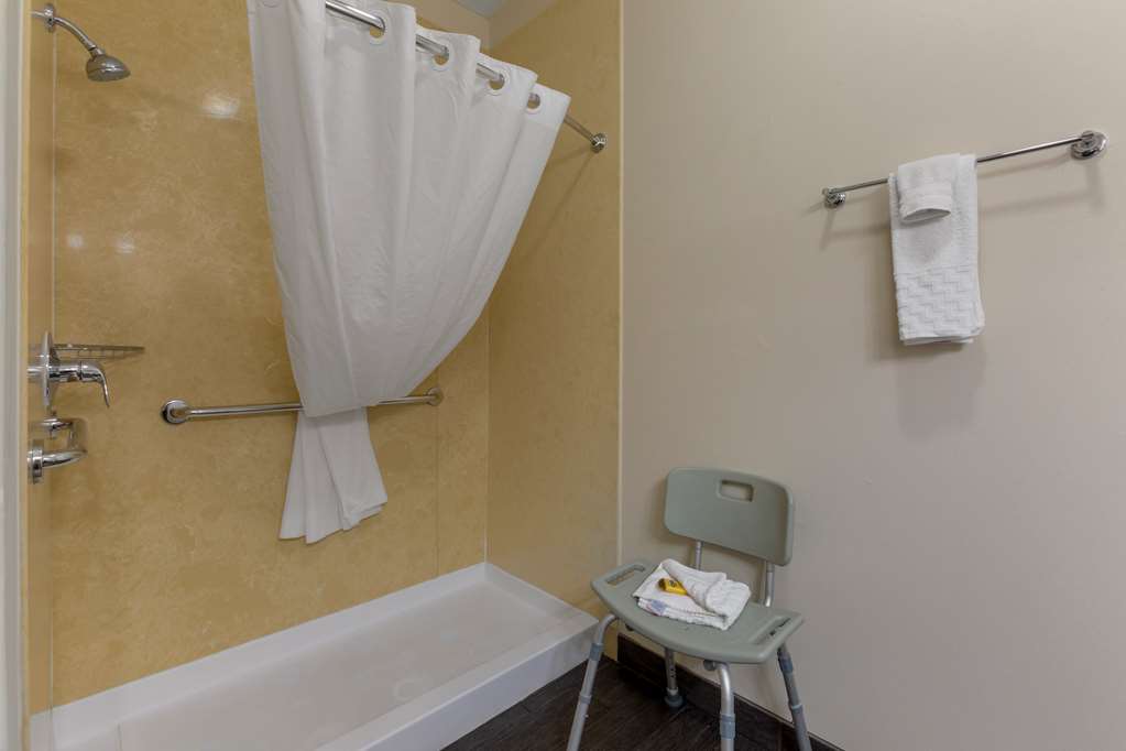 Best Western Plus The Four Corners Inn - photo 15