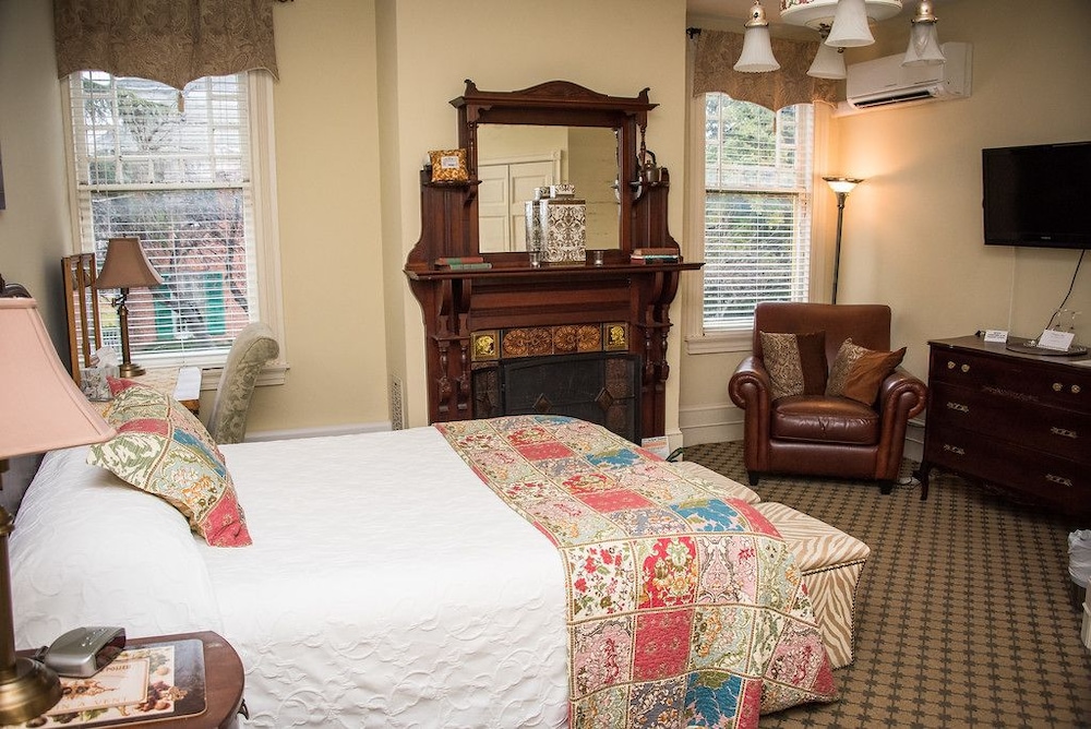 Vandiver Inn - photo 52