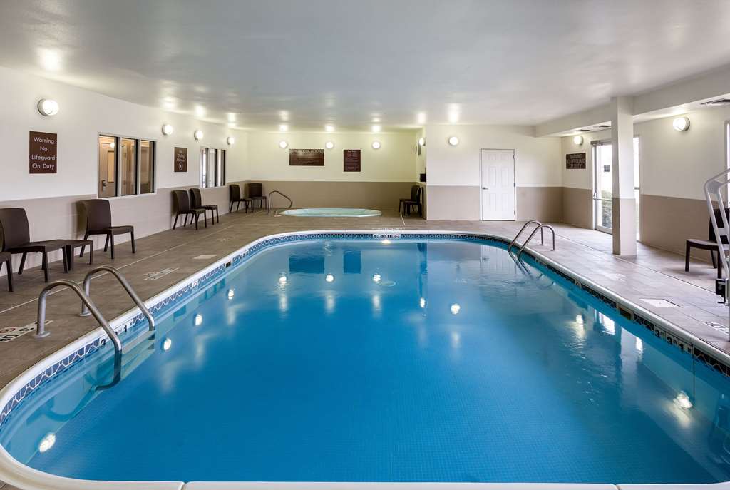 Comfort Suites Lincoln North - photo 22