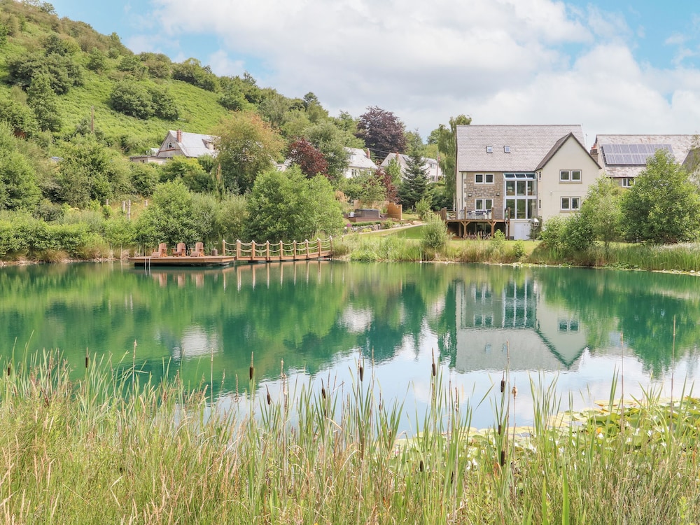 Tan Yr Allt - last minute hotel in Welshpool