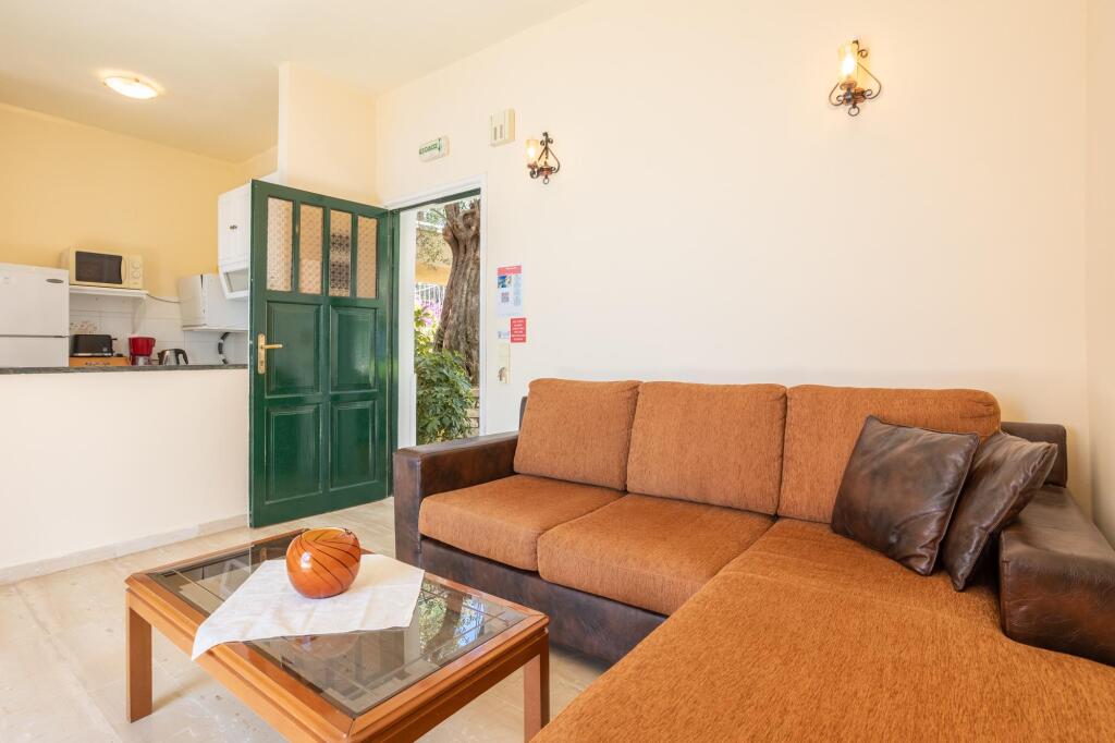 Villa Amalia Large Private Pool Walk to Beach Sea Views A C Wifi 2120 — 4-Star Luxury Hotel in Corfu, Greece