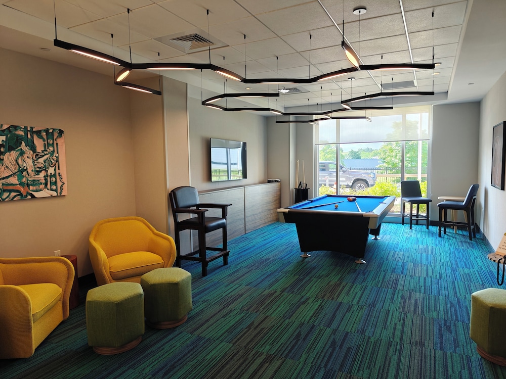 Home2 Suites by Hilton Bristol - photo 38