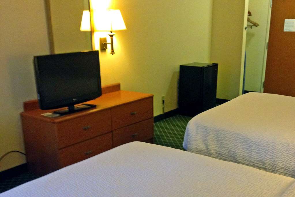 Motel 6 Anderson IN Indianapolis - photo 3