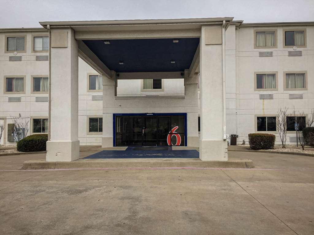Motel 6 Woodway TX - photo 4