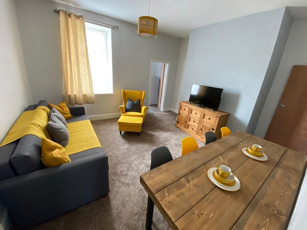 Barnes Street - last minute hotel in Accrington